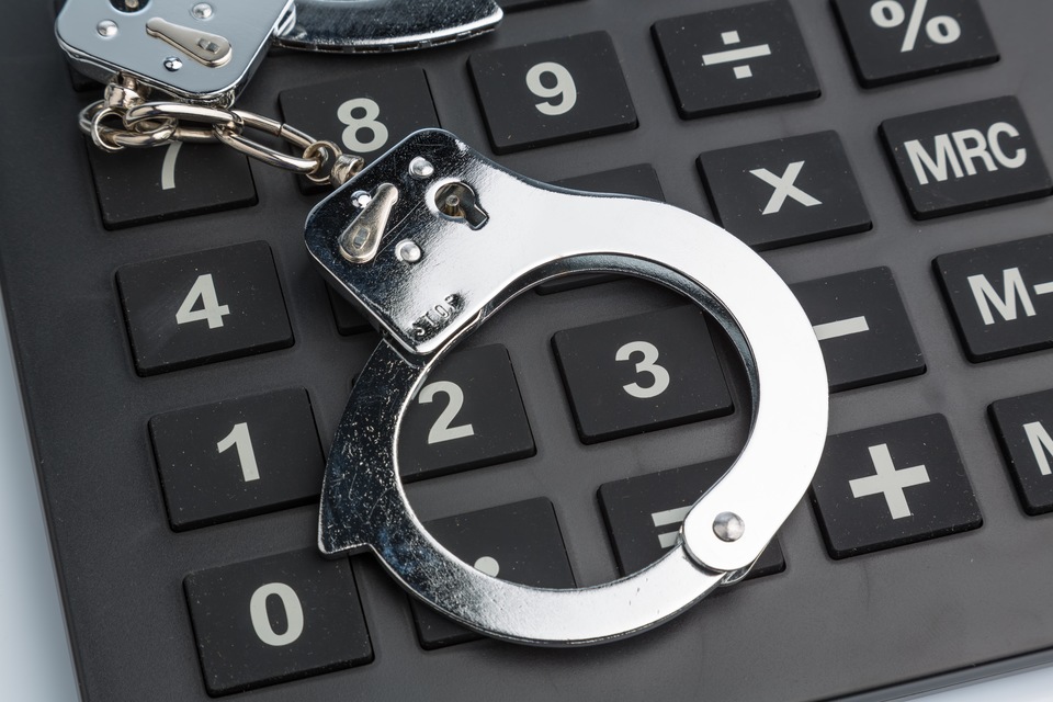 Embezzlement: Protecting Your Dental Office